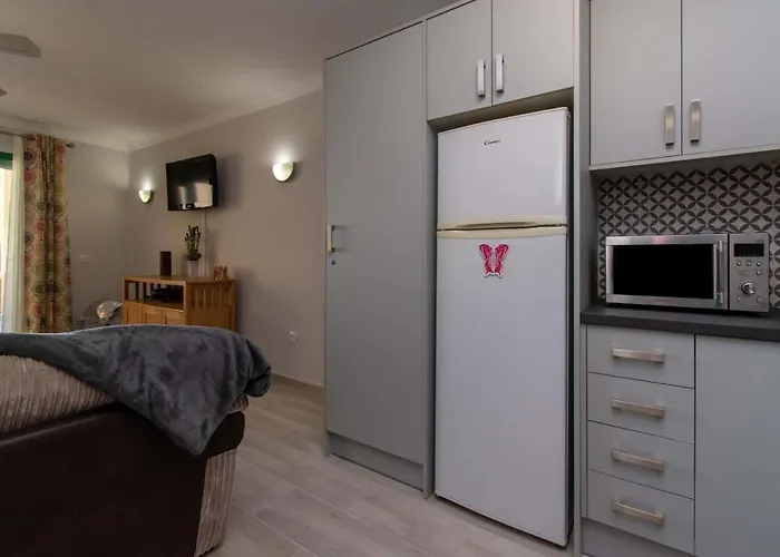 Mare 6 - Two Bed أذيخي